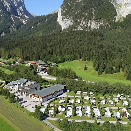 Готель Austria Parks - Лойташ Екстер'єр фото